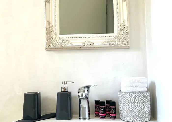 Olympian-apartments *