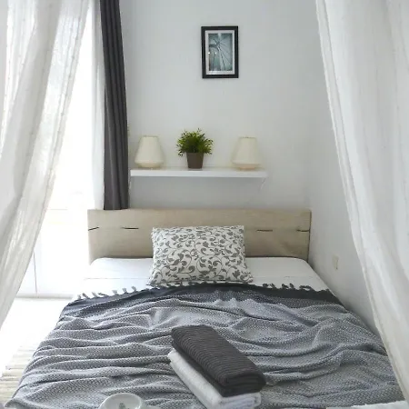 Olympian-apartments Apartman Párosz